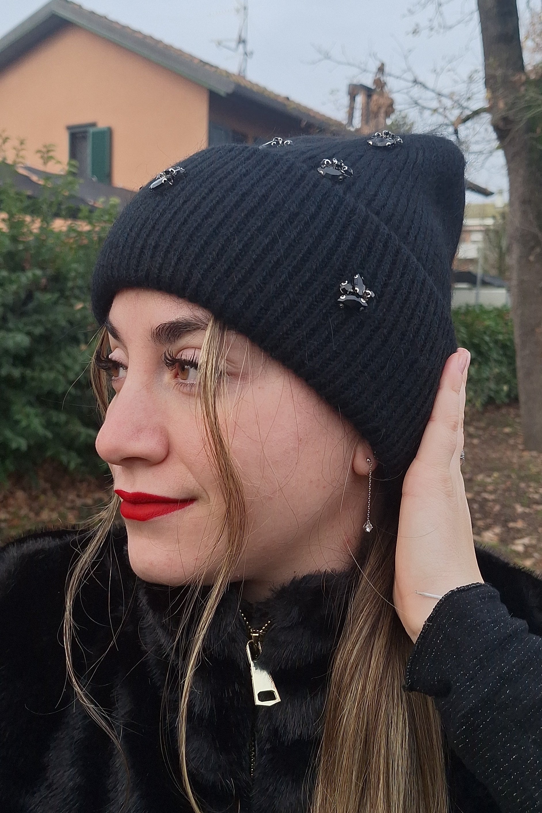 CUFFIA LANA RIVOLI NERA