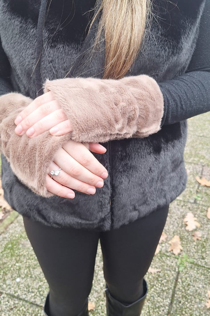 GUANTO ECOPELLICCIA SENZA DITA