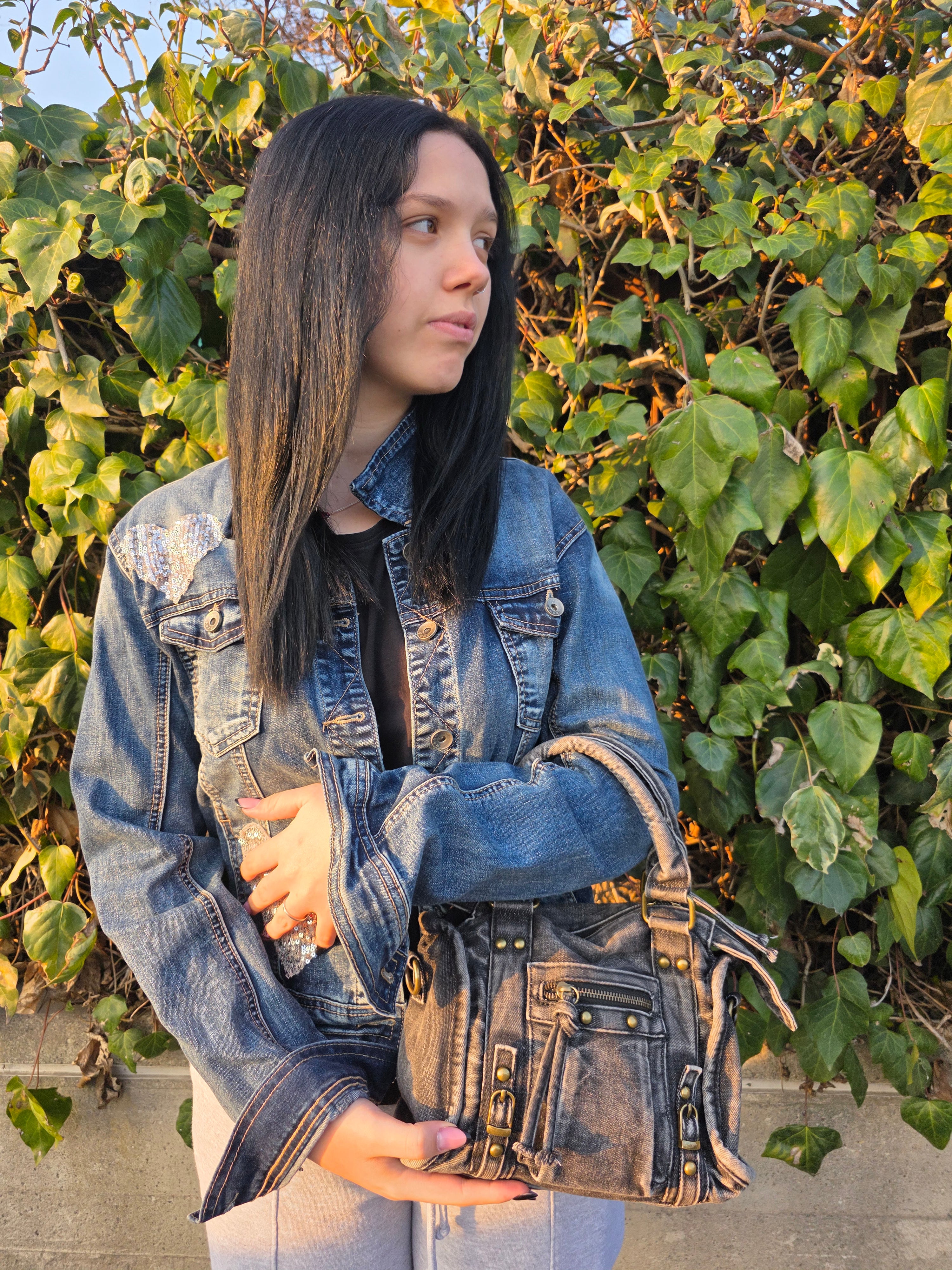 BORSA JEANS MEDIA