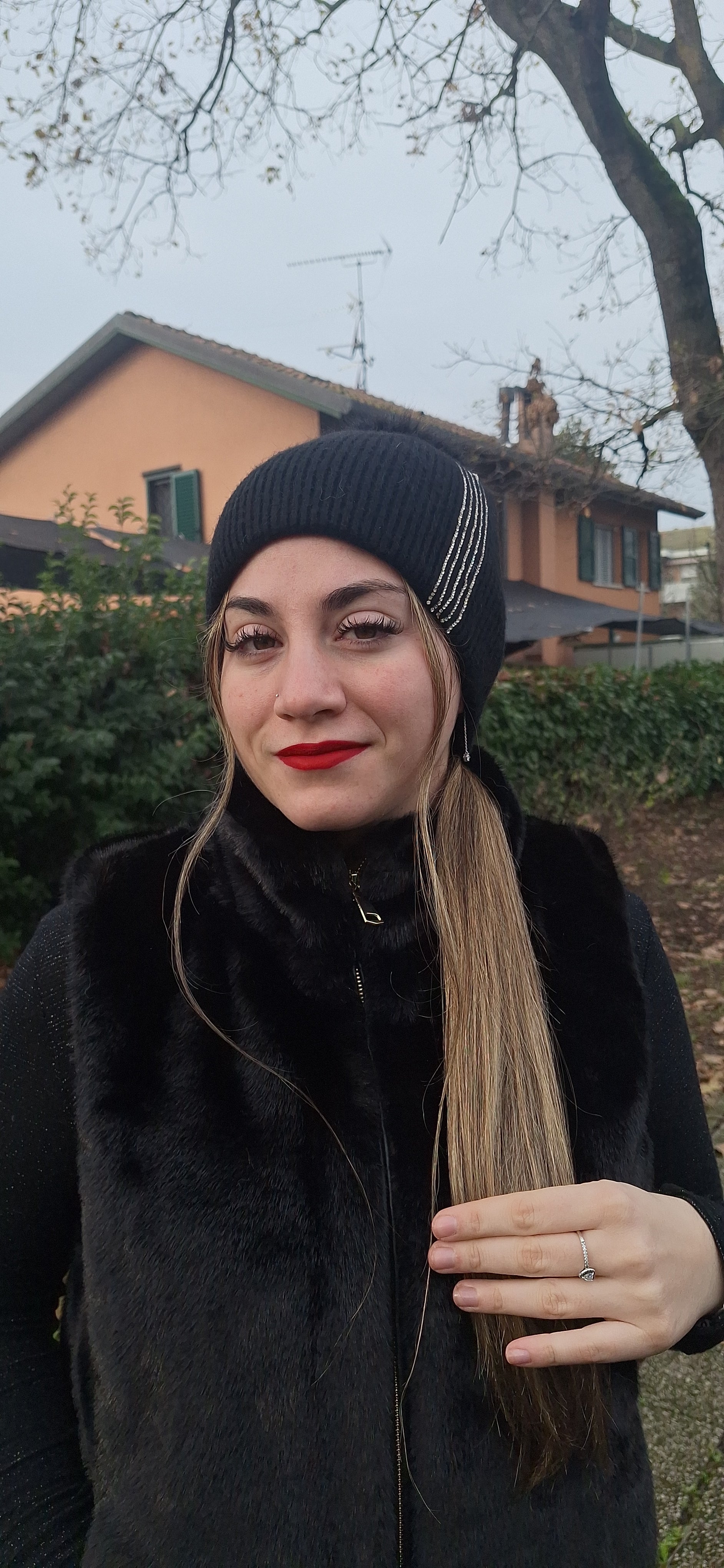 CUFFIA LANA NERA 5 RIGHE STRASS