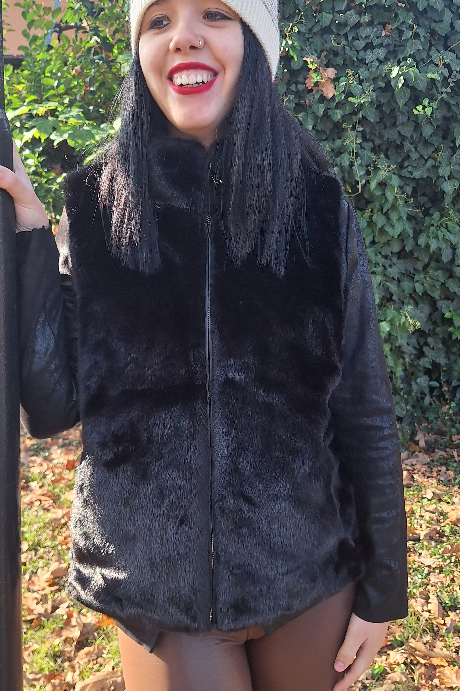 GILET ECOPELLICCIA ZIP NERO E MARRONE