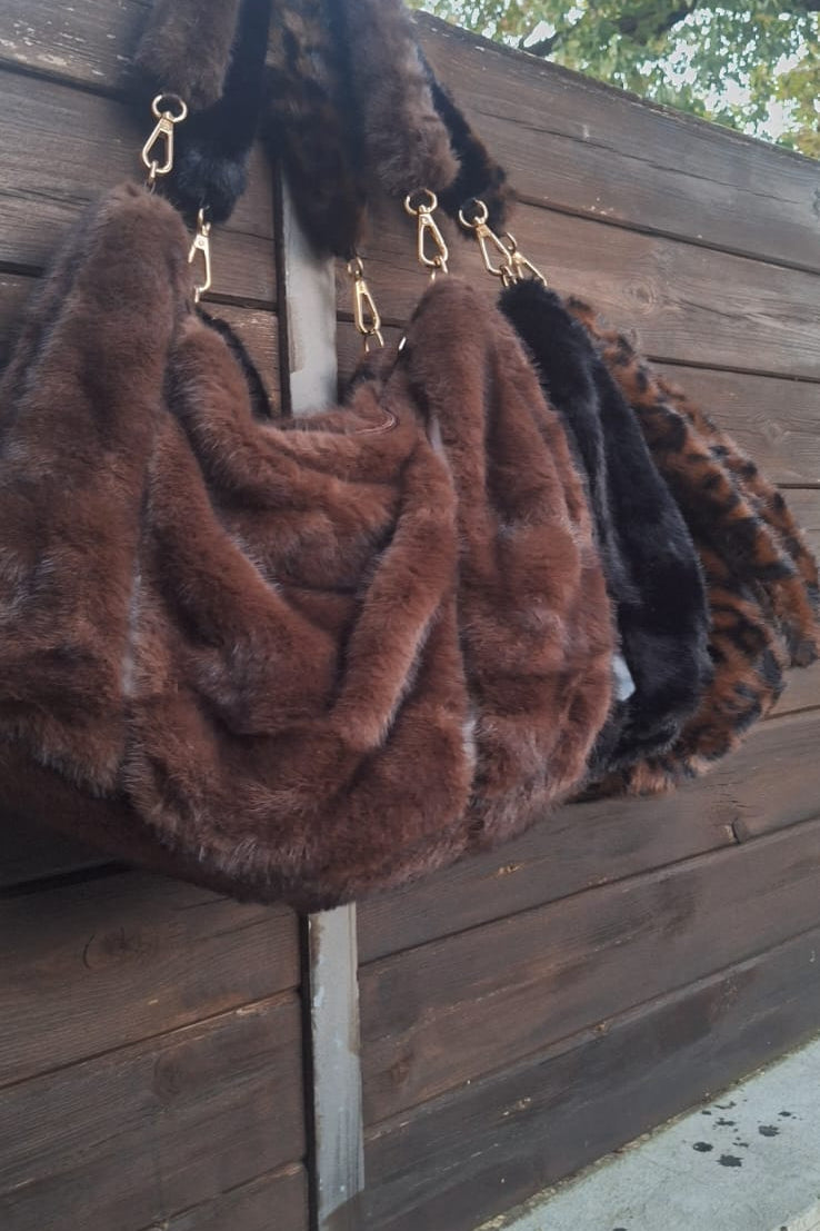 BORSA ONDA ECOPELLICCIA NERO