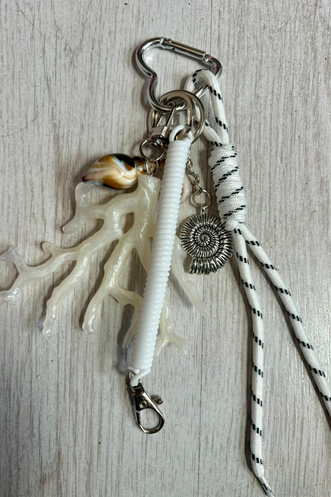CHARMS MARE CORALLO BIANCO