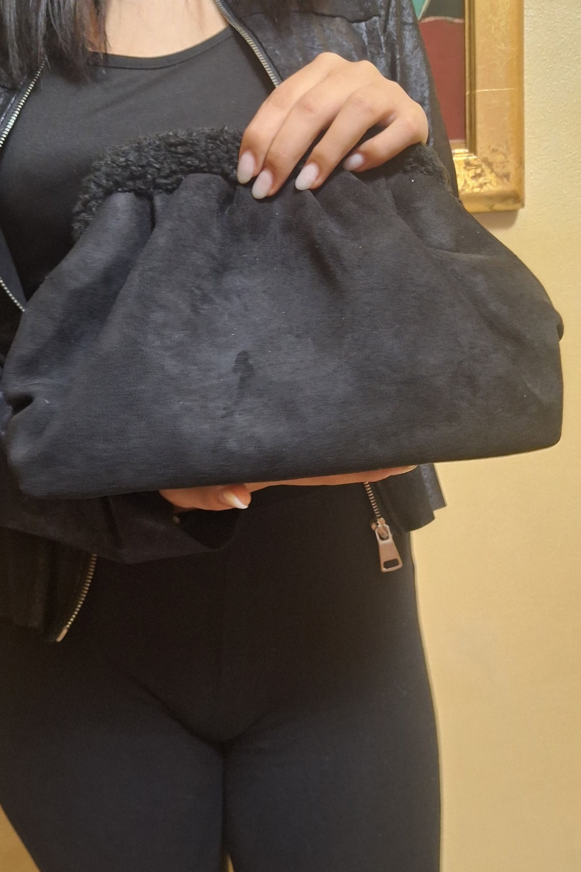 CLUTCH CAMOSCIO BORDO PECORELLA