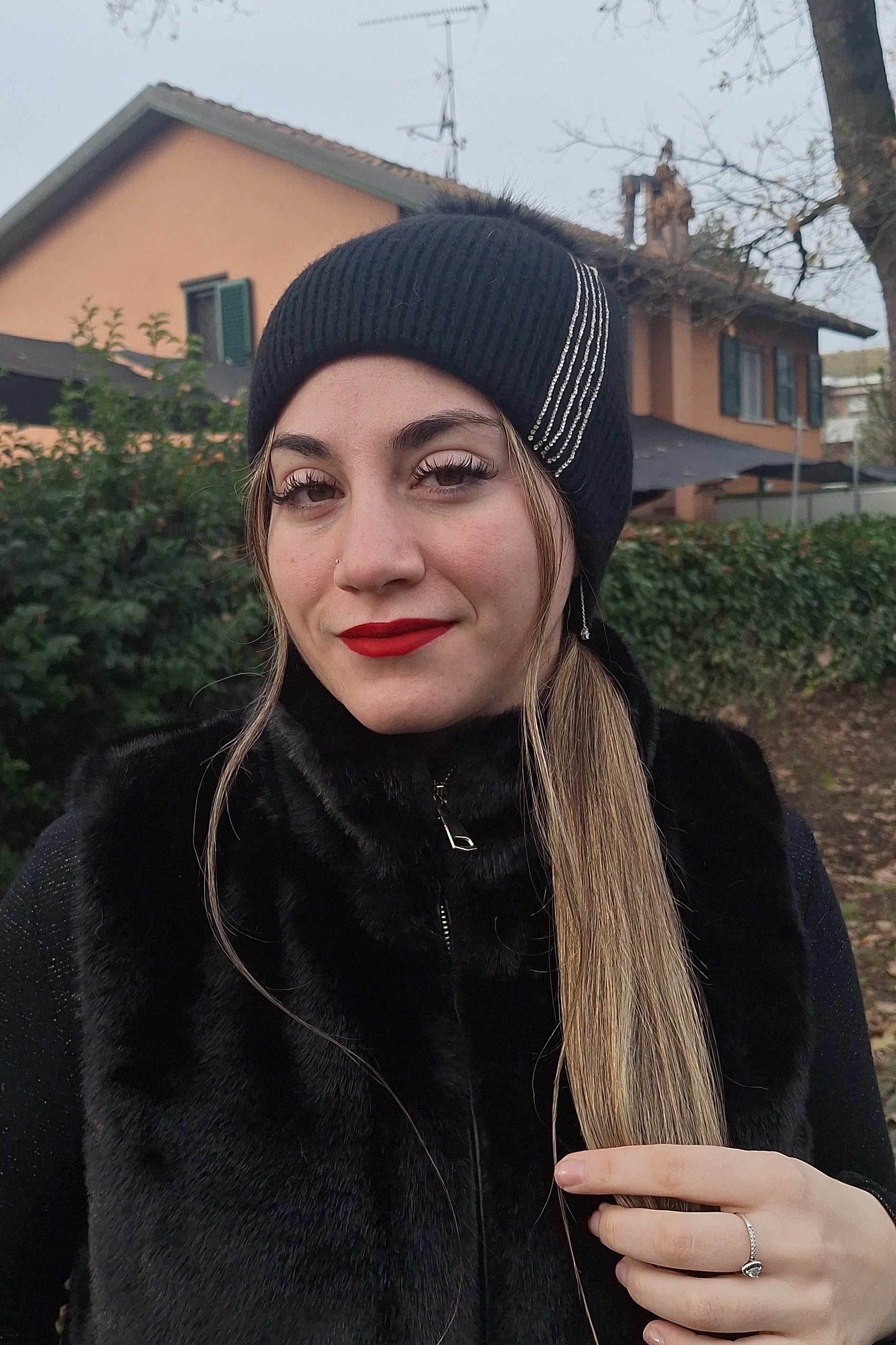 CUFFIA LANA NERA 5 RIGHE STRASS