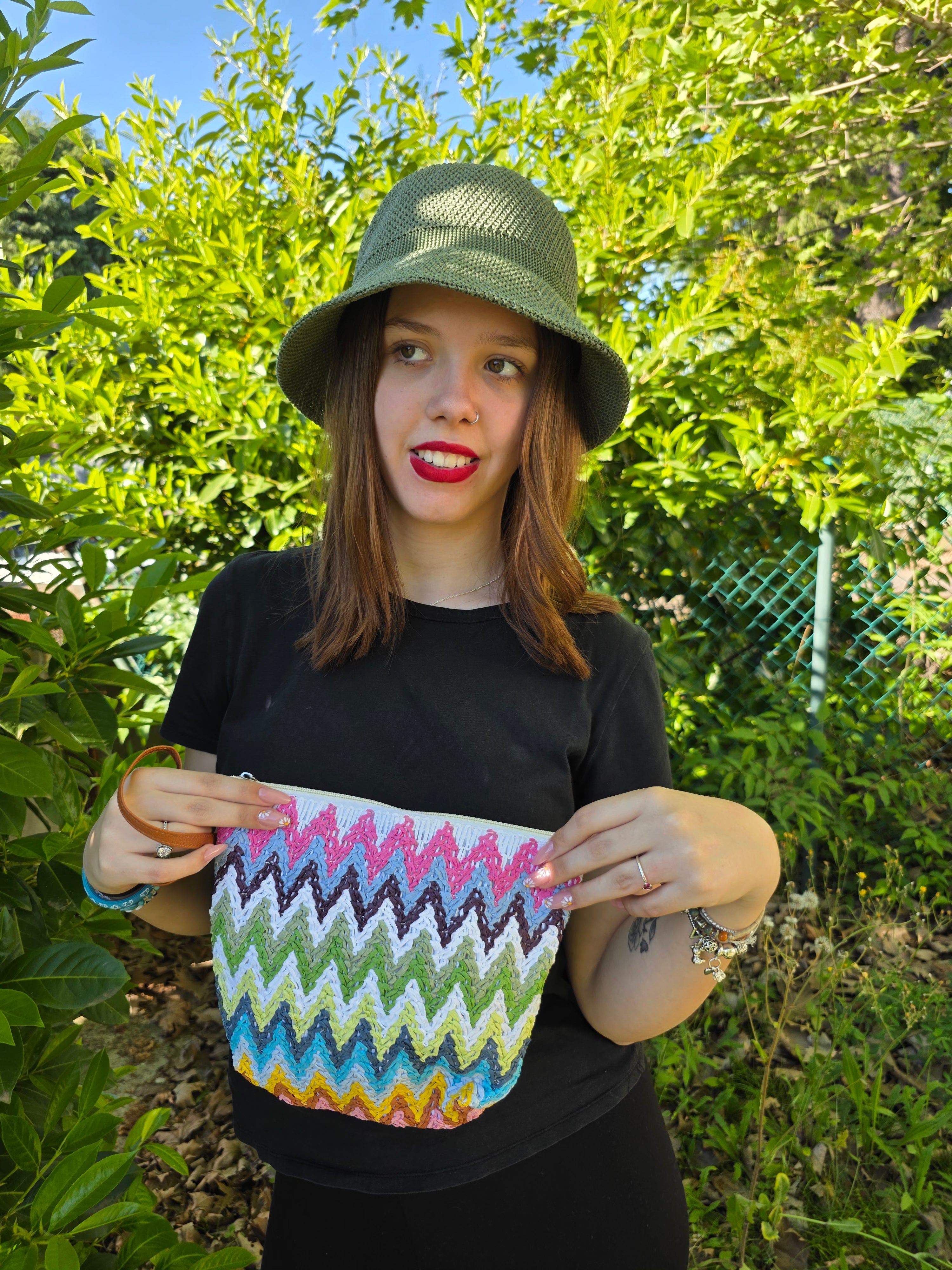 POCHETTE RAFFIA ZIG ZAG LACCIO